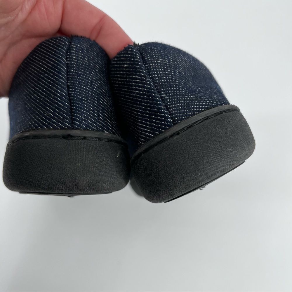 NWOT True Religion Slippers, Denim, Size small 7-8 spell out - Picture 5 of 10